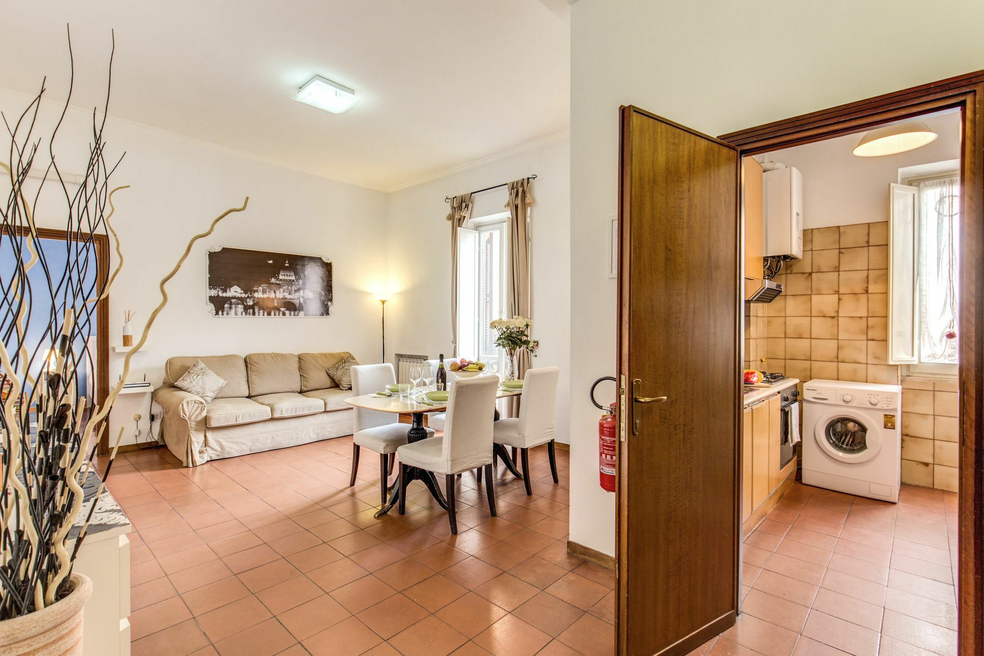 Finally In Roma Exterior foto